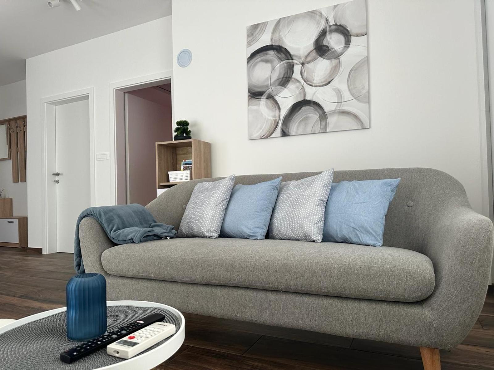 Apartments Harmony Hills Pula Exterior photo